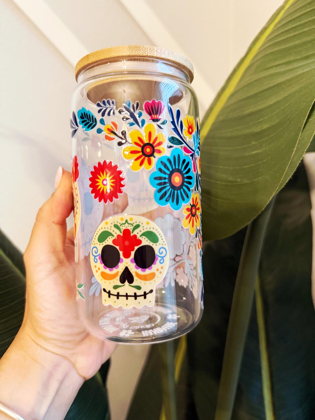 Dia De Los Muertos Glass Cup Sugar Skull Iced Coffee Cup Calavera Skeleton Glass Tumbler Day of the Dead Halloween Cup La Chismosa 16oz Cup